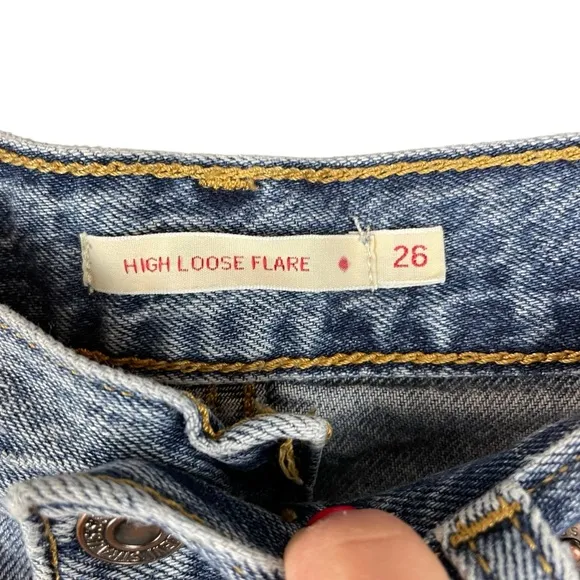 Levi’s High Loose Flare Jeans Distressed Blue sz. 26
