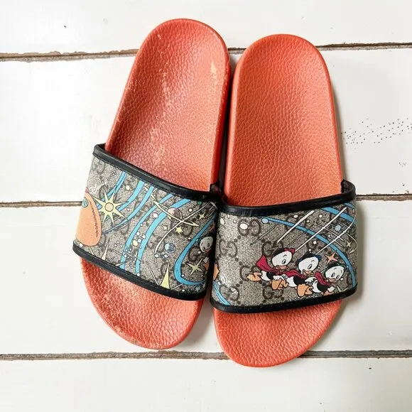 Limited edition Gucci Pursuit Huey Dewey Louie slides