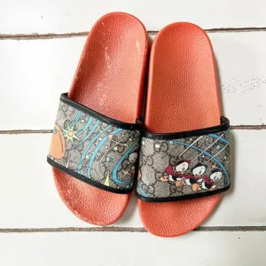 Limited edition Gucci Pursuit Huey Dewey Louie slides