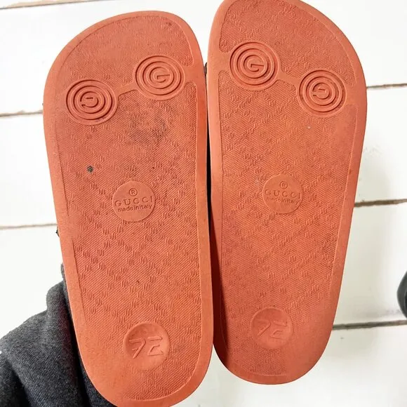 Limited edition Gucci Pursuit Huey Dewey Louie slides