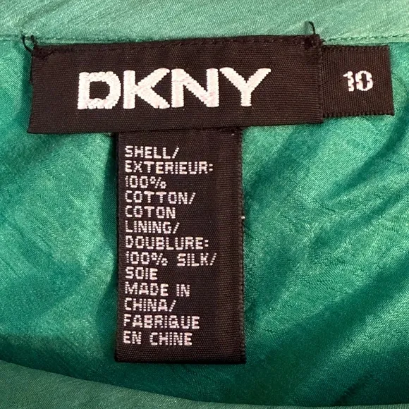 🆕LISTING🆕 DKNY Fun &amp; Elegant Layered Green Skirt