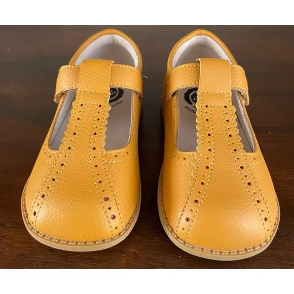 Livie and Luca Opry Butterscotch Leather Sandals Size 11