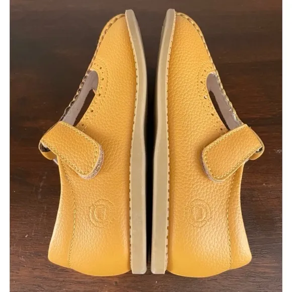 Livie and Luca Opry Butterscotch Leather Sandals Size 11