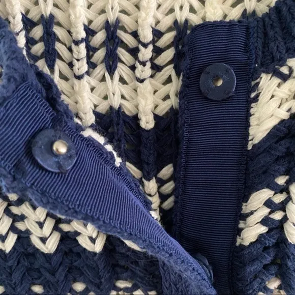 Liz Claiborne Sweater