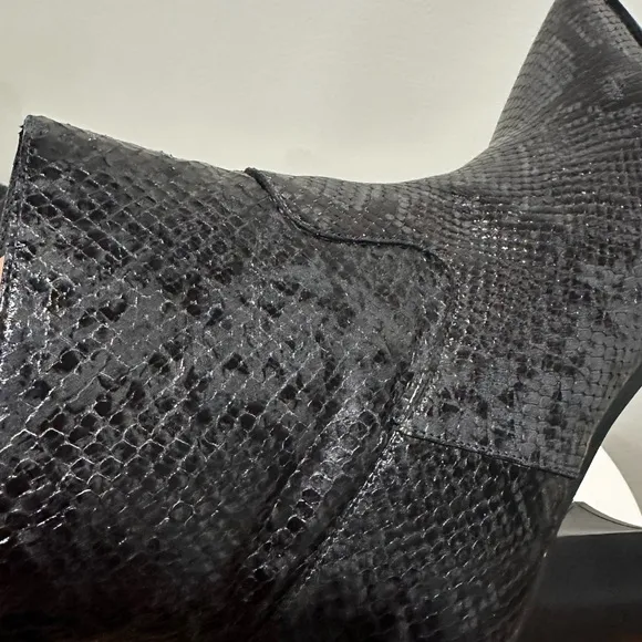 🌸LK BENNETT🌸 Camilla Side Zip Boot In Dark Grey Size: 40