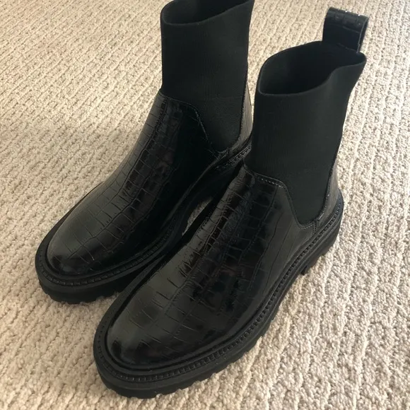 Loeffler Randall Bridget Chelsea Boots, Size 5 *NWT