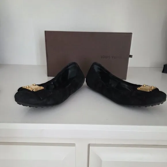 Louis Vuittton Black Suede Ballet Flats