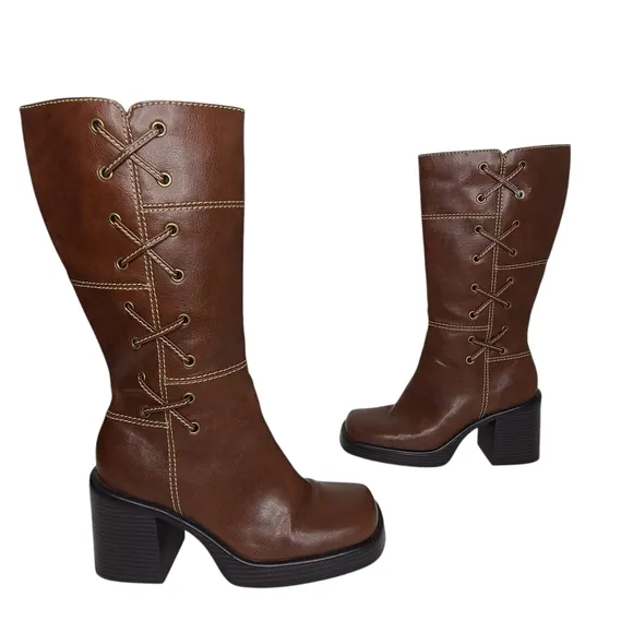 Lower East Side Vintage Y2K Heeled Boots Size 7
