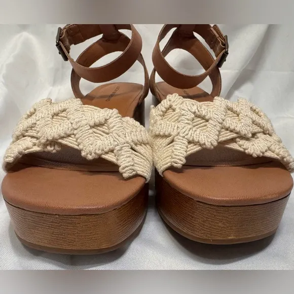 Lucky Brand Famika Crochet Block Heel Sandal- Size 10M