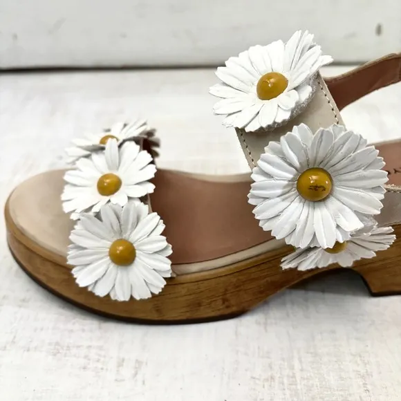 Lucky Brand Juleii Daisy Wooden Clog Sandals Size 8