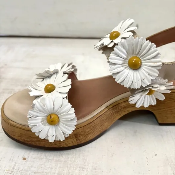 Lucky Brand Juleii Daisy Wooden Clog Sandals Size 8