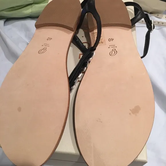 M. Gemi NIB Daisy Sandals 40