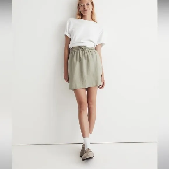 Madewell Linen-Blend Curved-Hem Mini Skirt Size Small