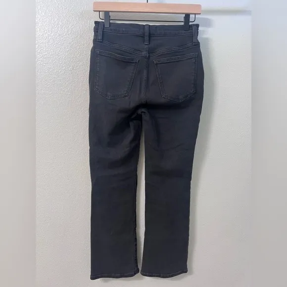 Madewell Mid-Rise Kick Out Crop Jean 26