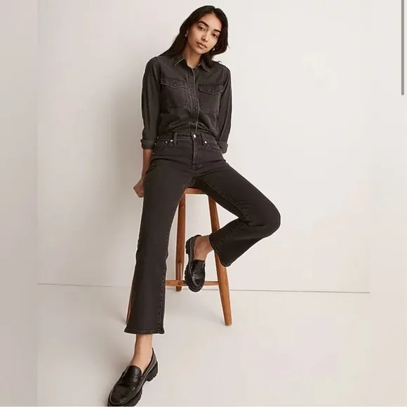 Madewell Mid-Rise Kick Out Crop Jean 26