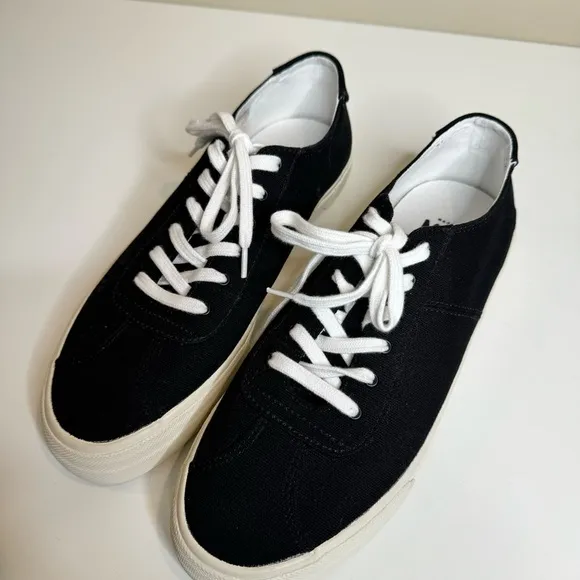 Madewell Sidewalk Low-Top Sneakers in black Canvas