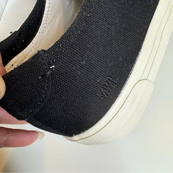 Madewell Sidewalk Low-Top Sneakers in black Canvas