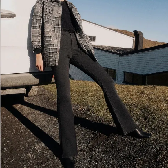 Madewell Skinny Flare Jeans in Bellhaven Wash: Slit-Hem Edition 23