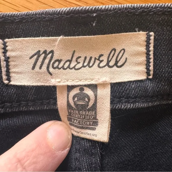 Madewell Skinny Flare Jeans in Black Bellhaven Wash: Slit-Hem Edition Size 28