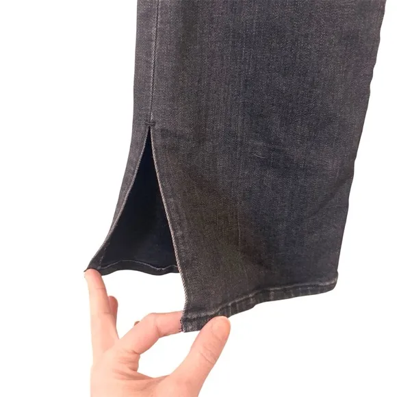 Madewell Skinny Flare Jeans in Black Bellhaven Wash: Slit-Hem Edition Size 28