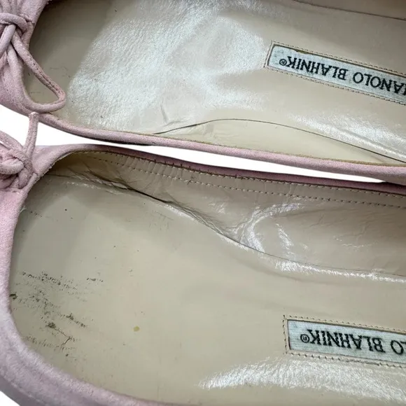 Manolo Blahnik Light Pink Suede Slip On Flats