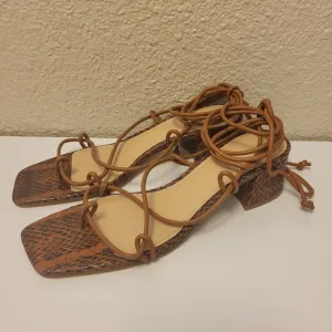 Marc Fisher LTD Brown Jacinda Mixed Leather Ankle-Tie Sandals Size 6½M
