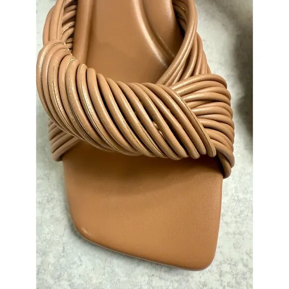 Marc Fisher Nude Chunky Heel Mule Sandals Womens Size 6.5 Leather Square Toe