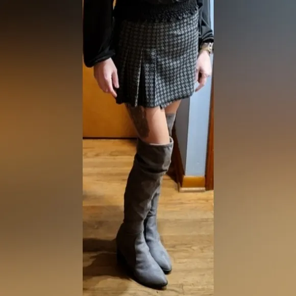 Marc Fisher Over The Knee grey suade boots