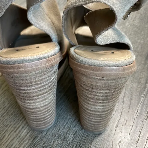Marc Fisher Vashi Ankle Strap Sandals with Chunky Stacked Heel, size 8