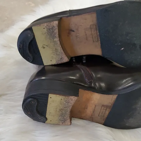 Marc Jacobs Black Chukka Chelsea men ankle Boots Sleek Leather Design
