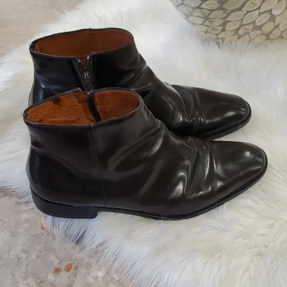 Marc Jacobs Black Chukka Chelsea men ankle Boots Sleek Leather Design