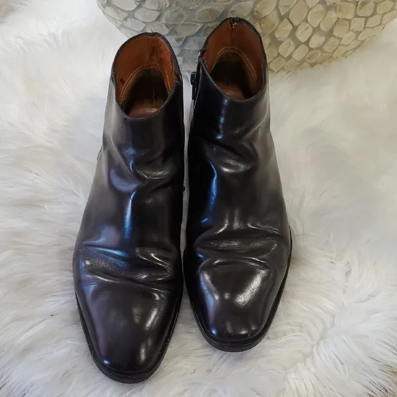 Marc Jacobs Black Chukka Chelsea men ankle Boots Sleek Leather Design