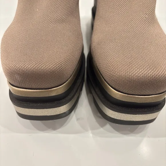 MarcoMoreo Patricia Slip-On Women’s Platform Loafers 39 Lt brown MINT CONDITION
