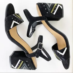 Mari A | 'Sloan' Embroidered Sandals Sz 8