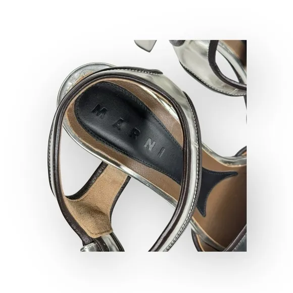 Marni 𒀭 Mirror Slingback Chunky Heel Sandals 𒀭 Silver Metallic Leather 𒀭39