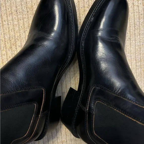 Massimo Dutti Black Leather Chelsea Boots