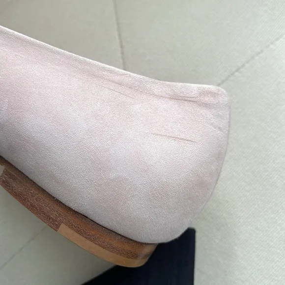 Mavette Handcrafted In Italy pale Pink Suede Flats
