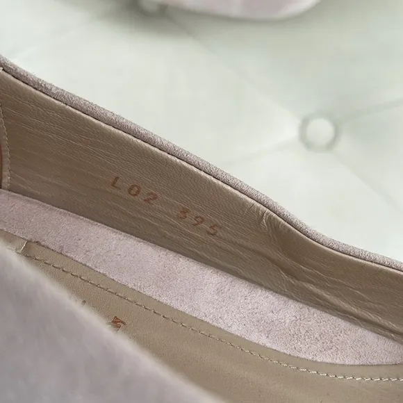 Mavette Handcrafted In Italy pale Pink Suede Flats