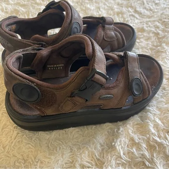 MBT Kisumu 3S Brown Sandals