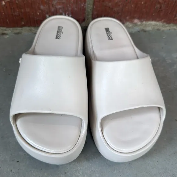 Melissa Free Platform Slides