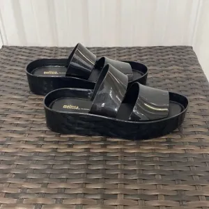 Melissa’s Y2K chunky platform sandals women’s size 6