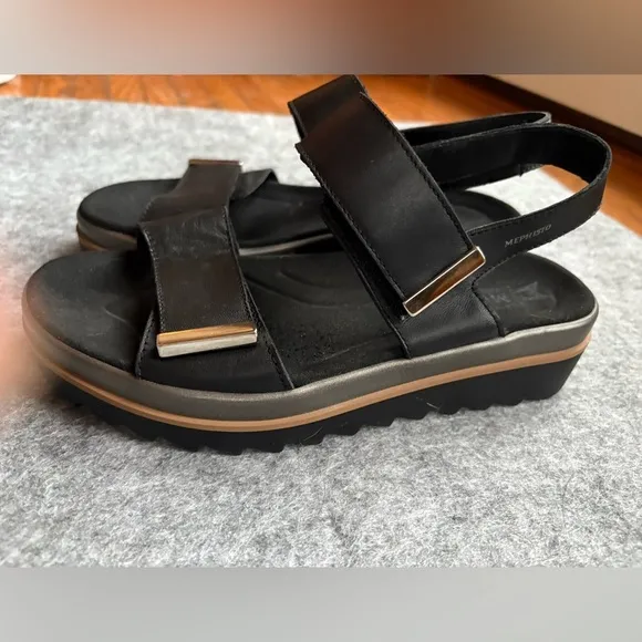 Memphisto Dominica Black Leather Sandals NWOT Tried On Size 7 (37)
