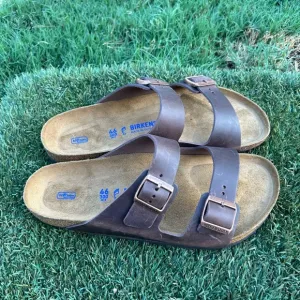 Men’s Arizona Birkenstock Softbed Leather Sandals Sz 13