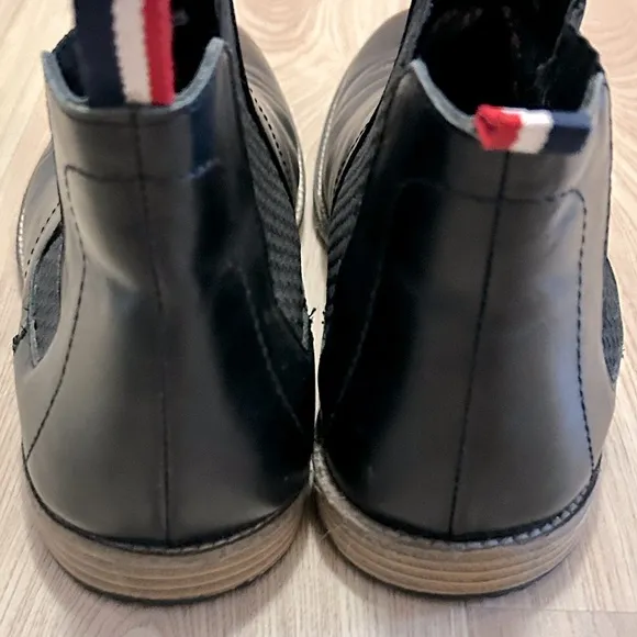 Men’s Ben Sherman Black Leather Chelsea Boots-Size 12