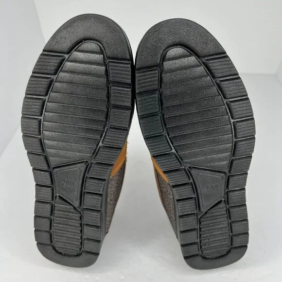 Mens Brown and Gray Breathable Casual Soft Soled Slip On Size 7.5 Loafers
