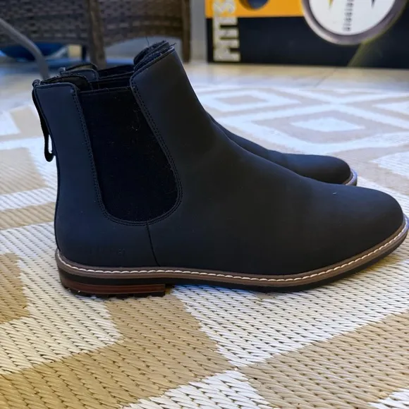 Men's Mario Lopez Black Chelsea Boots