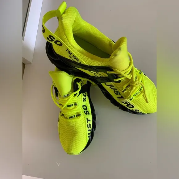 Mens Running Shoes Walking Non Slip Blade Type Sneakers