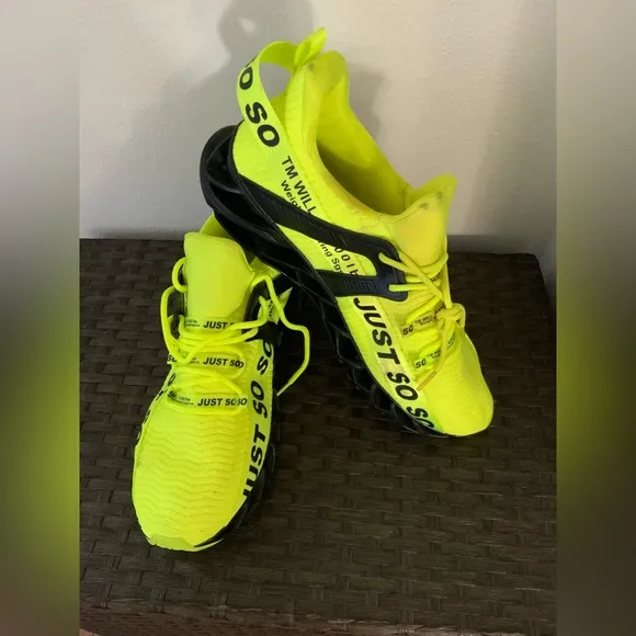 Mens Running Shoes Walking Non Slip Blade Type Sneakers