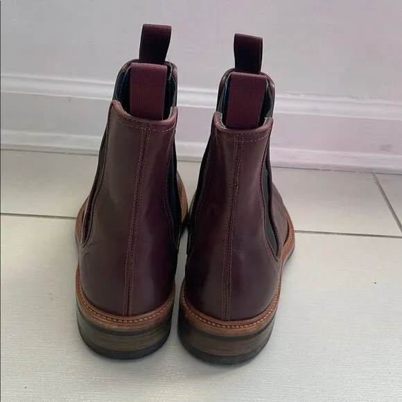 Men's Burgundy Leather Chelsea Boots
