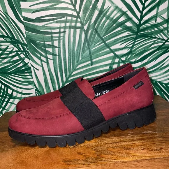 Mephisto Loriane Red Suede Loafer Flats Women’s Size 9